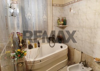 Bagno - Appartamento Via 4 Aprile
 
60, Vittoria - foto 32