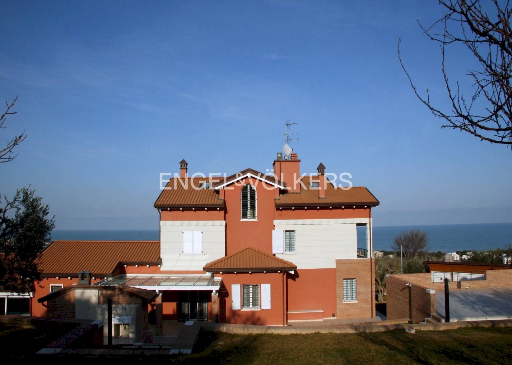 Foto 1 - Hotel VIA PESCARA
 
snc, Mosciano Sant'Angelo - foto 1