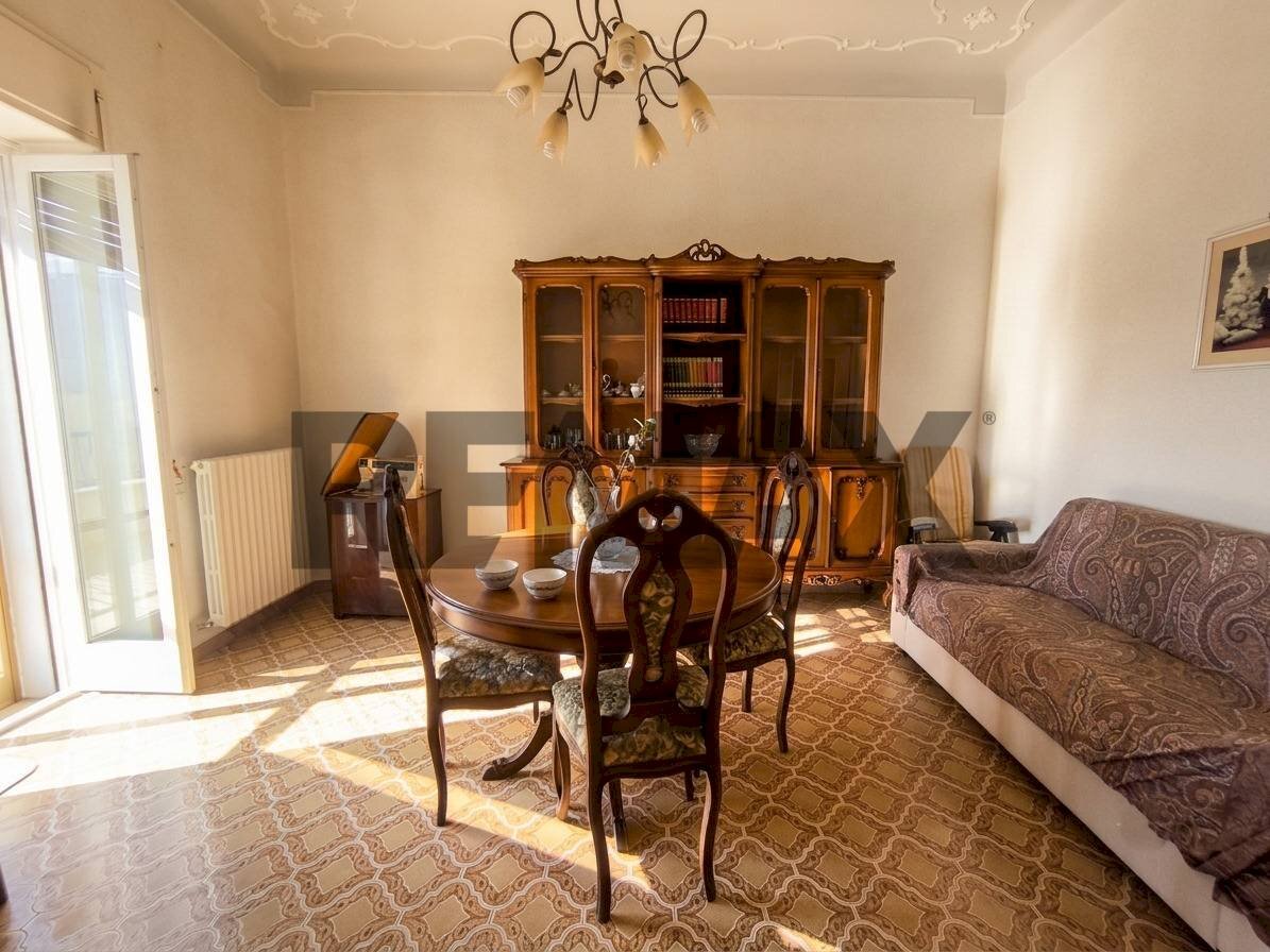 Sala da pranzo - Trilocale Piazzale Domenico Colucci
16, Ostuni - foto 3