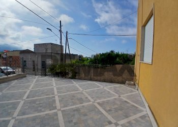 Terrazza - Casa semi indipendente VIA G.PPE LA SALA
19, Valderice - foto 1