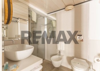 Bagno - Independent house Via Cellini
 
37/E, Cisternino - photo 14
