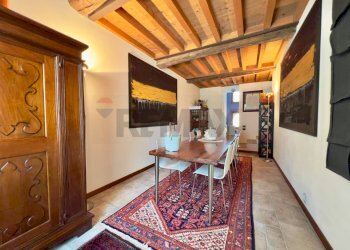 Sala da pranzo - Casa semi indipendente Via Canove
8, Sospiro - foto 9