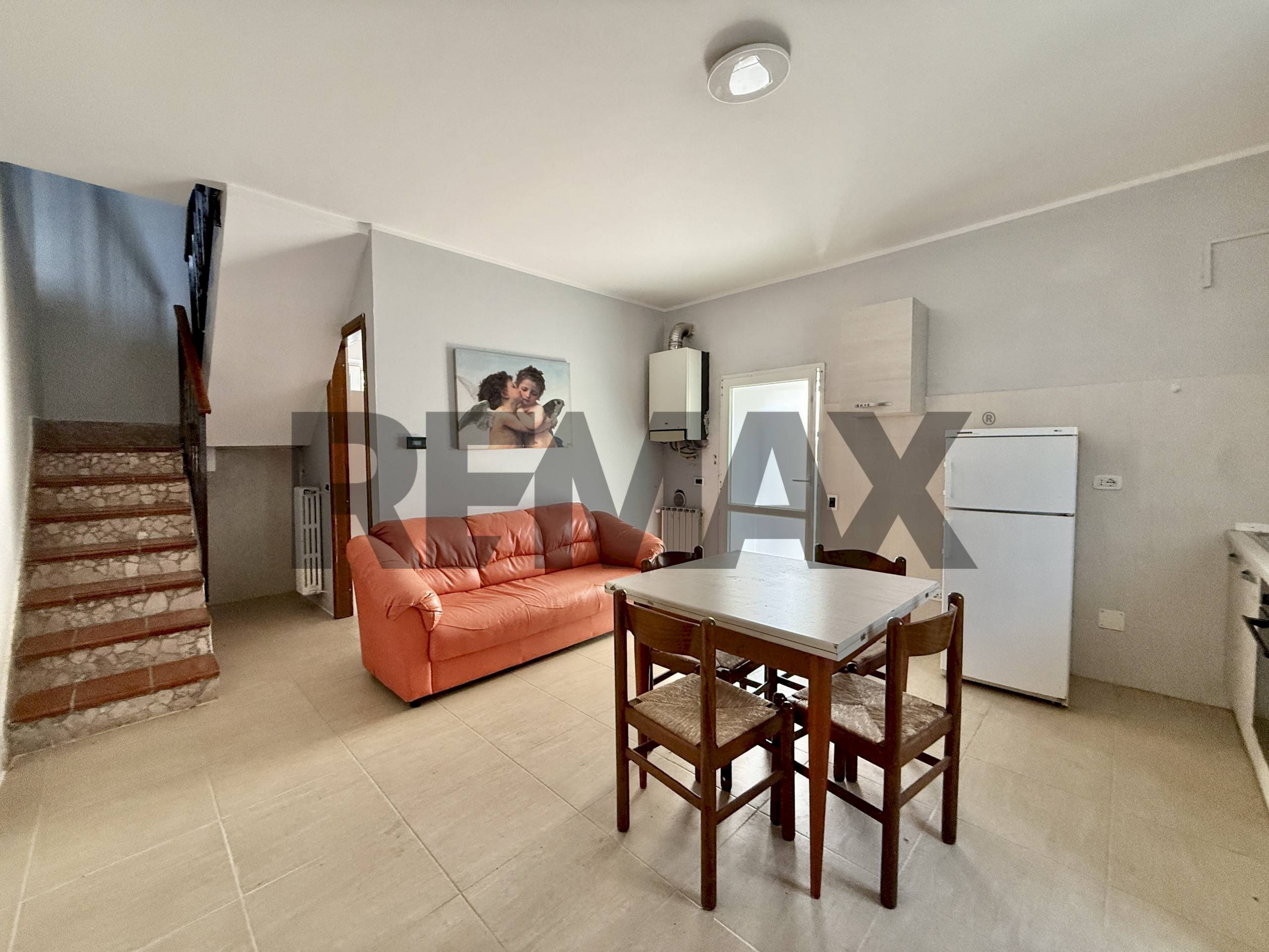 Sala da pranzo - Casa semi indipendente Via Ugo Pelò
 
2, Castelvetro Piacentino - foto 1