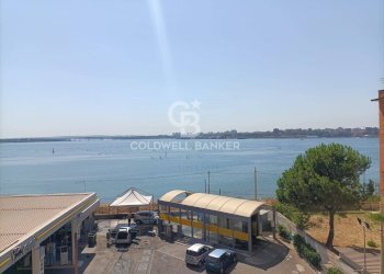 Foto 23 - Four-room apartment Via Archimede
 
1, Taranto - photo 23