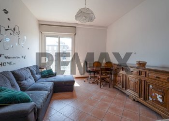 Sala da pranzo - Three-room apartment VIA CAMOZZI
52, Bergamo - photo 3