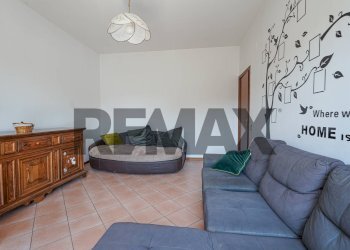 Soggiorno - Three-room apartment VIA CAMOZZI
52, Bergamo - photo 5