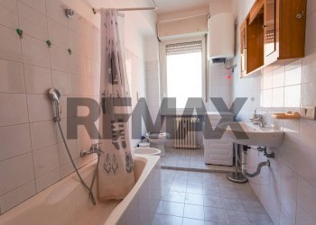 Bagno - Three-room apartment VIA CAMOZZI
52, Bergamo - photo 20