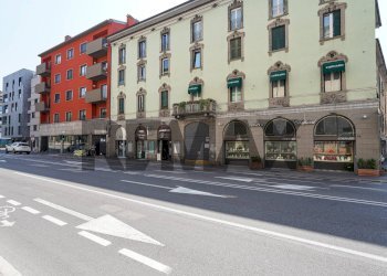 Edificio all\'aperto - Three-room apartment VIA CAMOZZI
52, Bergamo - photo 30