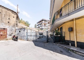 Foto 23 - Four-room apartment Via Sicilia
 
23, Aci Catena - photo 23