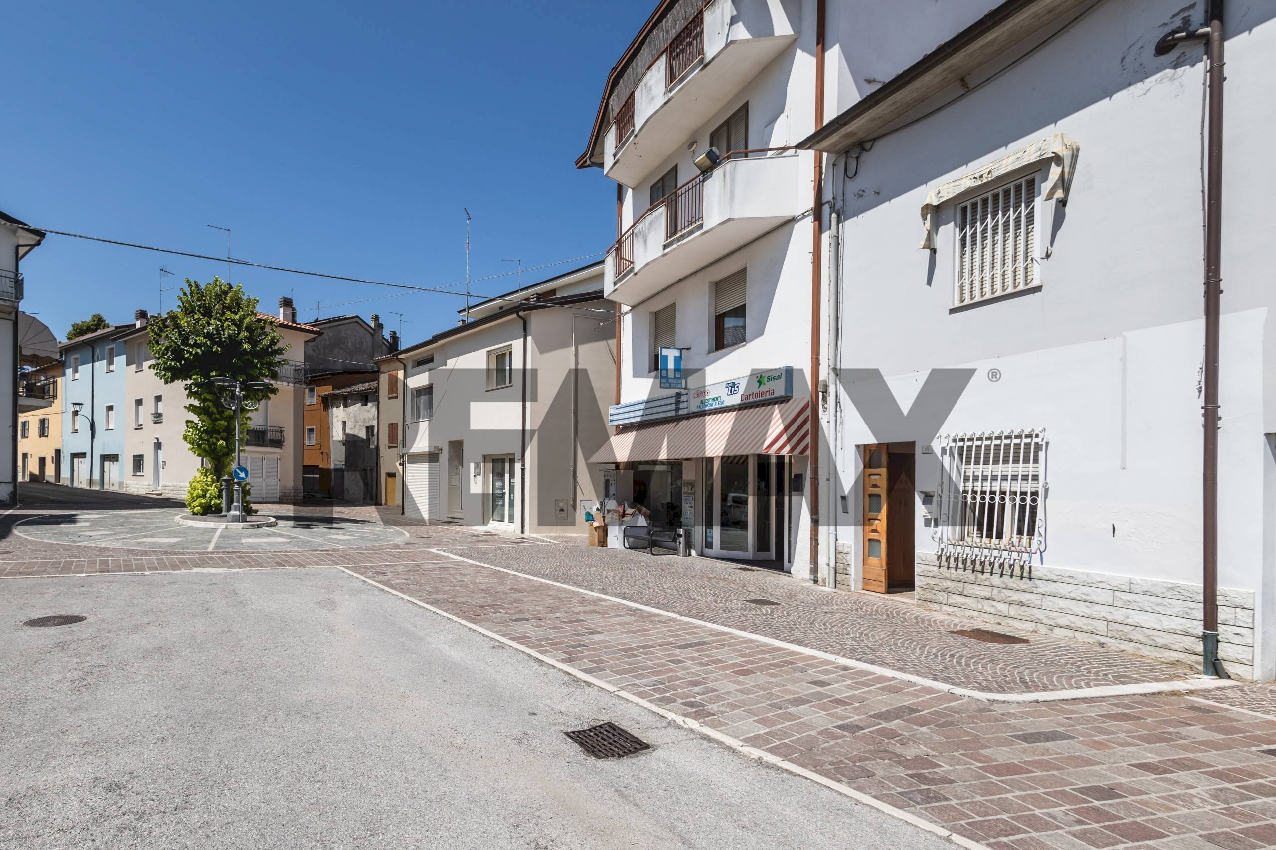 Edificio all\'aperto - Appartamento Piazza Verdi
19, Mercatino Conca - foto 2