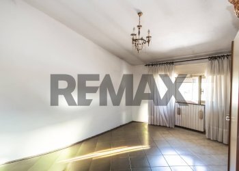 Stanza vuota - Appartamento Piazza Verdi
 
19, Mercatino Conca - foto 9