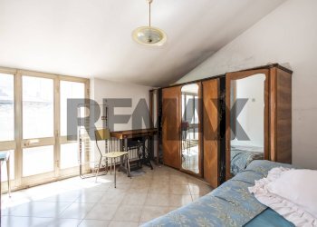Camera / camera da letto - Appartamento Piazza Verdi
 
19, Mercatino Conca - foto 10