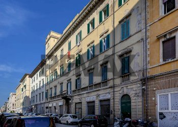 Edificio all\'aperto - Two-room apartment Via Dell'Indipendenza
41, Livorno - photo 2