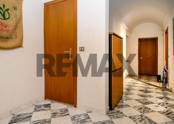 Hall / corridoio - Two-room apartment Via Dell'Indipendenza
41, Livorno - photo 5