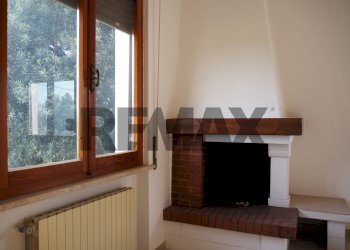 Soggiorno - Four-room apartment Località le Murella
 
4, Palaia - photo 5