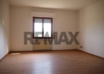 Stanza vuota - Four-room apartment Località le Murella
 
4, Palaia - photo 12