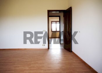 Stanza vuota - Four-room apartment Località le Murella
 
4, Palaia - photo 17