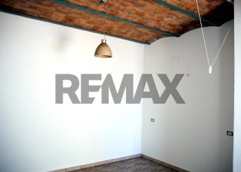 Stanza vuota - Monolocale Corso Italia
 
66, San Vincenzo - foto 3