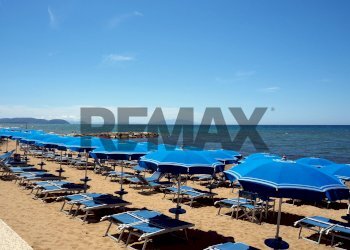 Vista dell\'acqua - Monolocale Corso Italia
 
66, San Vincenzo - foto 14