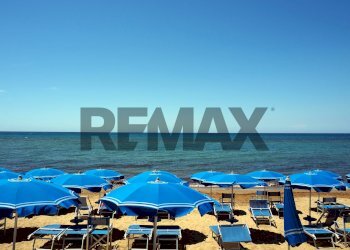 Vista dell\'acqua - Monolocale Corso Italia
 
66, San Vincenzo - foto 15