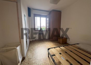 Camera / camera da letto - Two-room apartment Via Cisanello
 
121, Pisa - photo 11