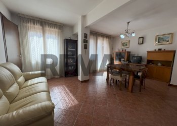 Sala da pranzo - Attic Via Cisanello
 
121, Pisa - photo 1