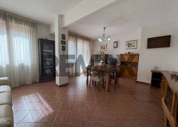 Sala da pranzo - Attic Via Cisanello
 
121, Pisa - photo 3