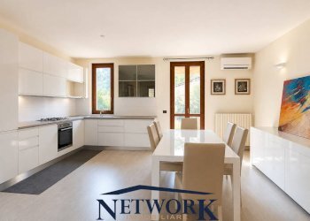 Foto 4 - Villa a Schiera Piazza Giuseppe Zanardelli
 
23, Calvagese della Riviera - foto 4