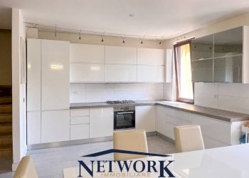 Foto 5 - Villa a Schiera Piazza Giuseppe Zanardelli
 
23, Calvagese della Riviera - foto 5