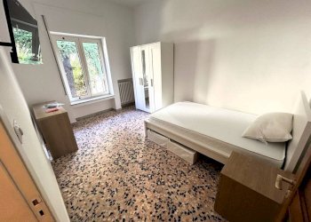 Camera da letto - Non-buildable land via Cardinale Marcello Mimmi, 15, Bari (neighborhood Poggiofranco) - photo 1