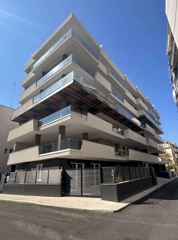 Facciata - Three-room apartment via Guglielmo Marconi Traversa 2, 17/b, Giovinazzo - photo 1