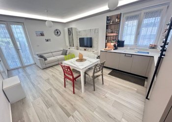 Salone - Three-room apartment via Guglielmo Marconi Traversa 2, 17/b, Giovinazzo - photo 4