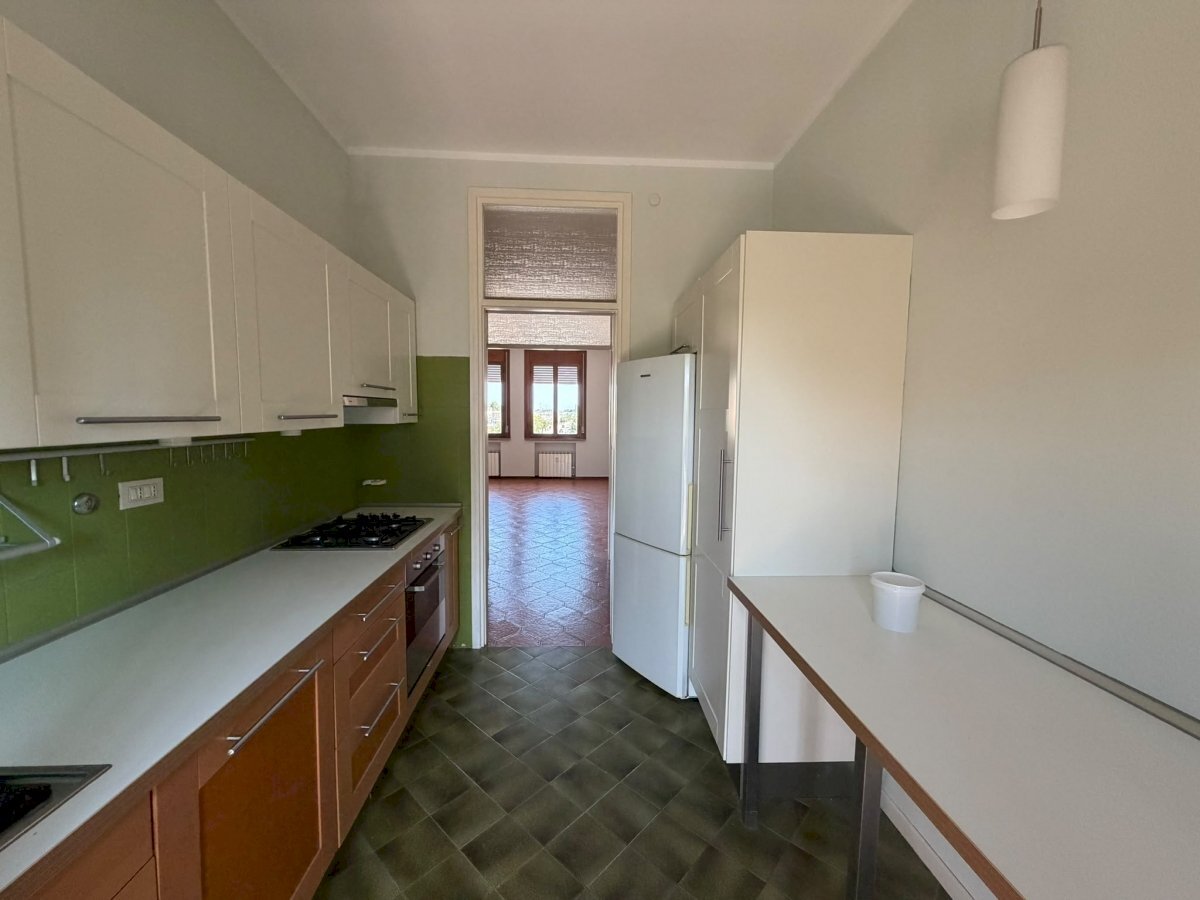 Three-room apartment Ravenna - photo 1
