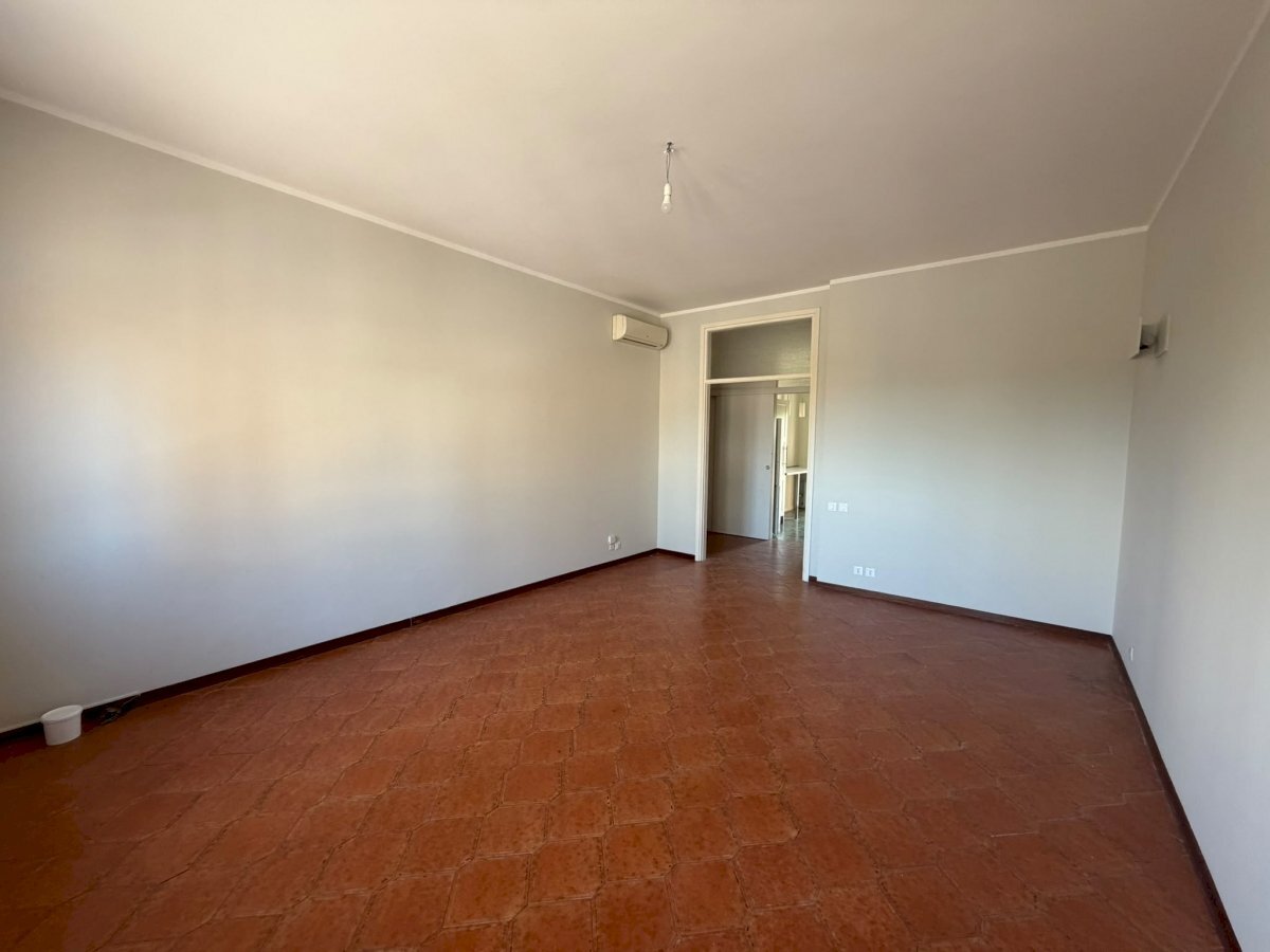 Three-room apartment Ravenna - photo 2