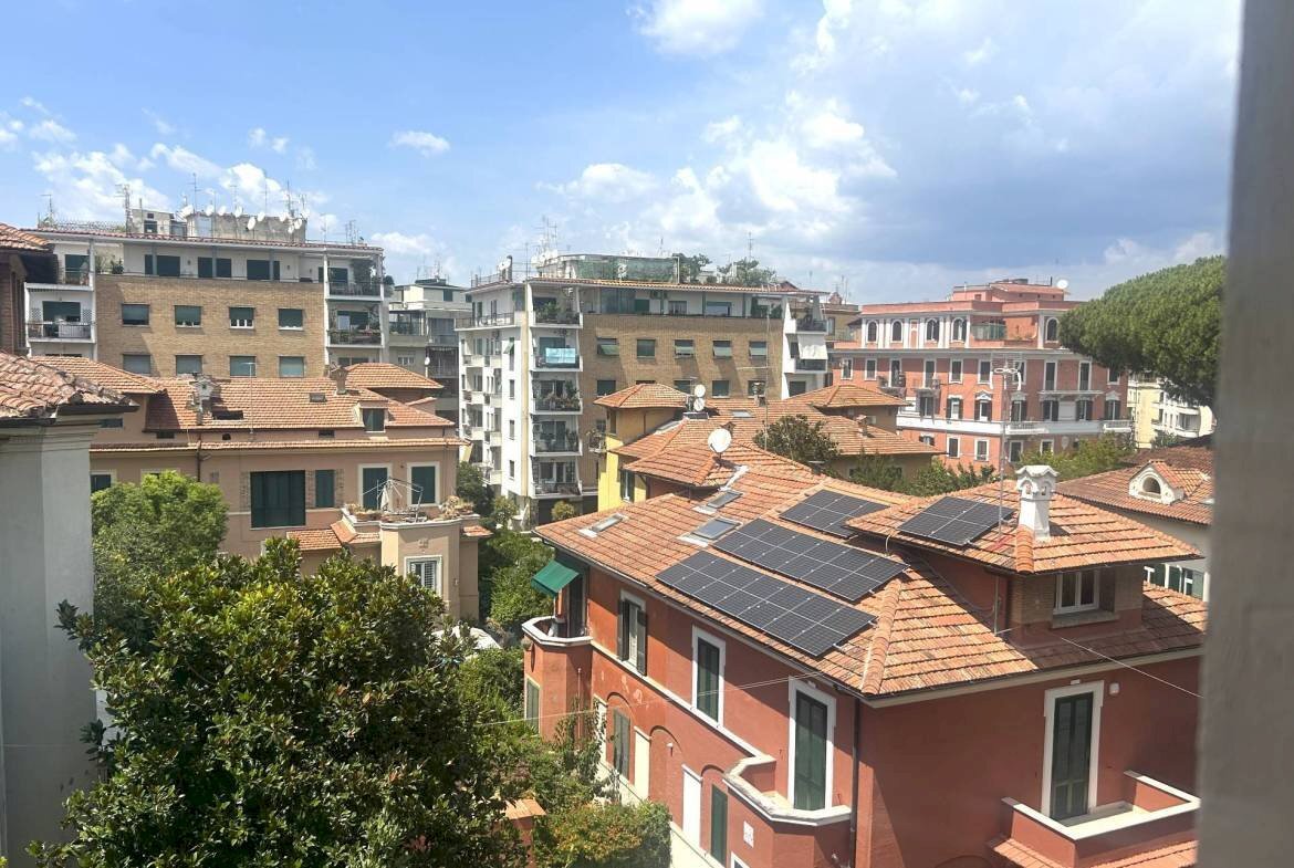 Two-room apartment Via Nemorense, Roma - photo 2