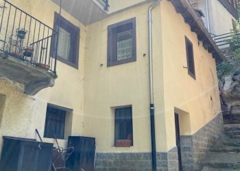 Independent house Frazione Piolly, Pontboset - photo 10