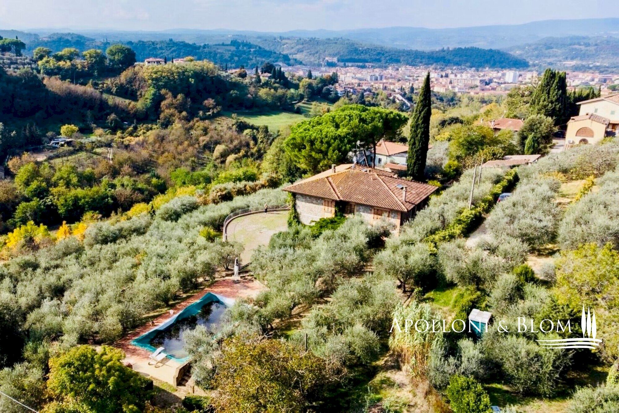 Villa Unifamiliare Via Maremmana Vecchia, 18, Poggibonsi - foto 1