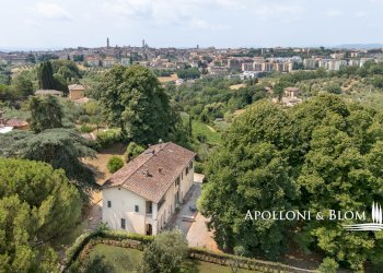 Single Family Villa Strada San Bernardino, 63, Siena - photo 1