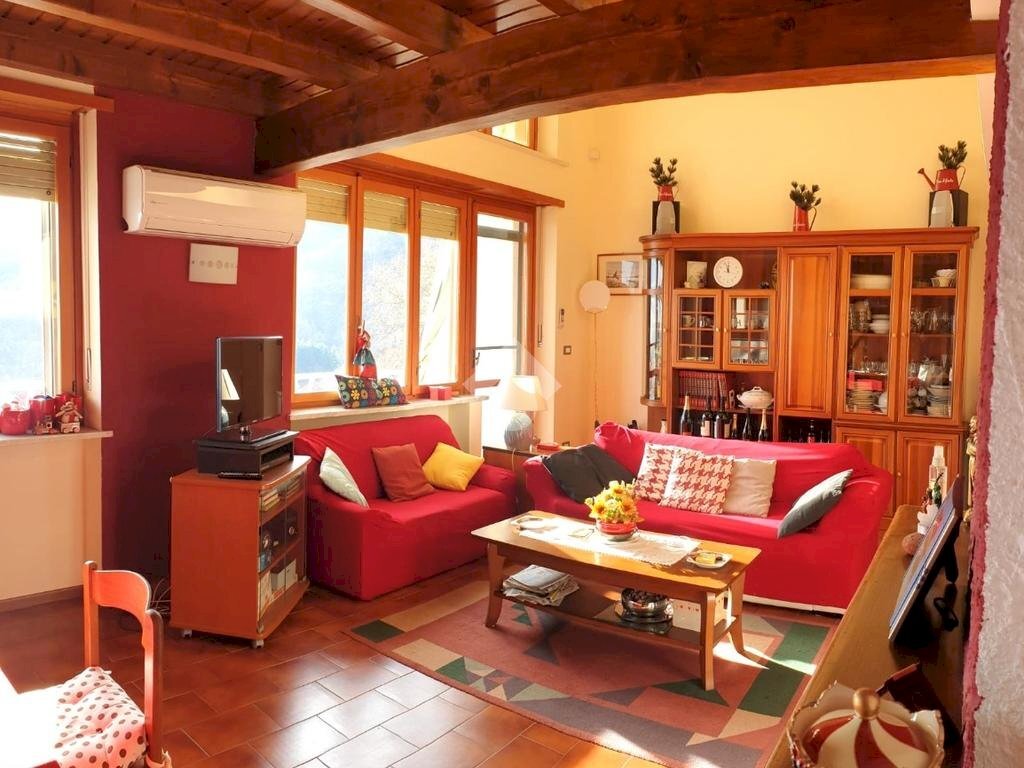 Four-room apartment Via S. Vincenzo, Bibiana - photo 2
