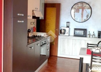 Four-room apartment Via S. Vincenzo, Bibiana - photo 9