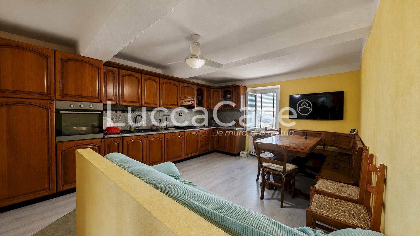 Apartment Lucca (neighborhood Maggiano) - photo 1