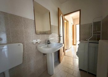 Apartment Viale Kennedy, Ivrea - photo 12