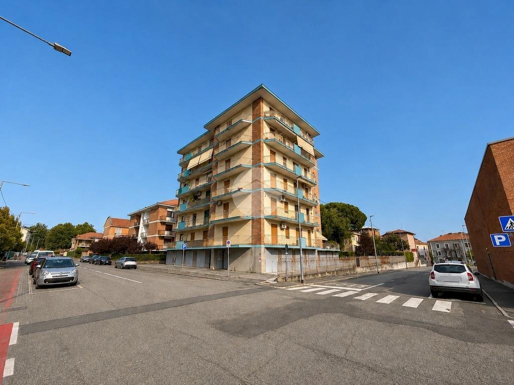 Trilocale Via Alcide de Gasperi, Ivrea - foto 1