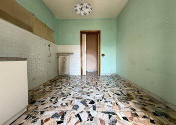 Trilocale Via Alcide de Gasperi, Ivrea - foto 5