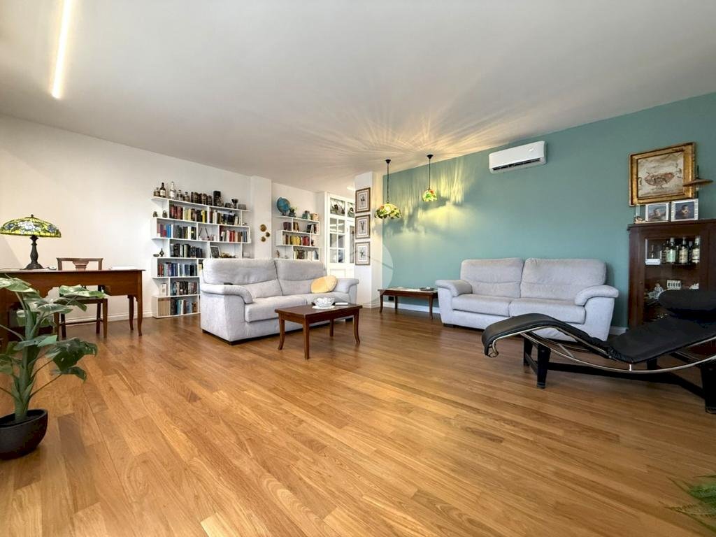 Apartment Via burolo, Ivrea - photo 1