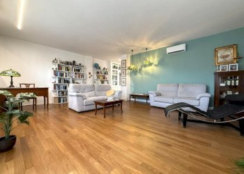 Apartment Via burolo, Ivrea - photo 1