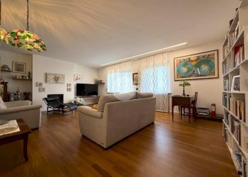 Apartment Via burolo, Ivrea - photo 3