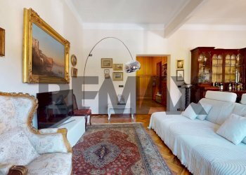Three-room apartment Via Oreste De Gaspari, 26
Albaro, Genova (neighborhood Albaro) - photo 4