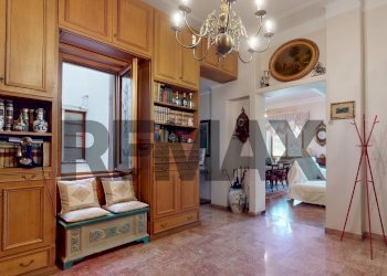 Three-room apartment Via Oreste De Gaspari, 26
Albaro, Genova (neighborhood Albaro) - photo 8