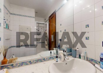Three-room apartment Via Oreste De Gaspari, 26
Albaro, Genova (neighborhood Albaro) - photo 32